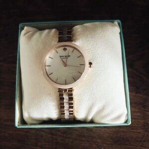 kate spade watch with extra links still in the box